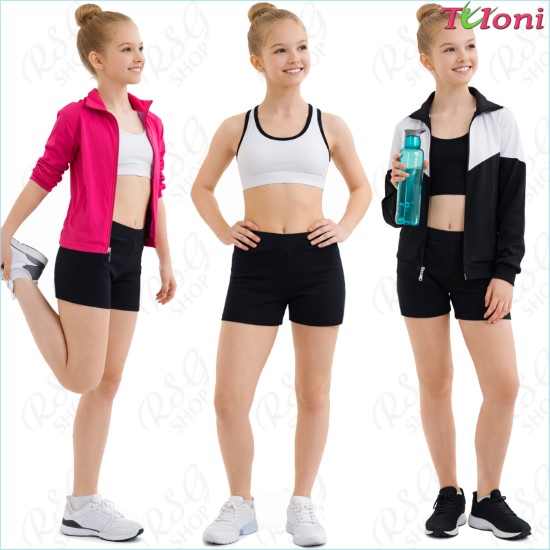 Kurze schwarze Shorts Tuloni — in Kombination mit Trainingskleidung