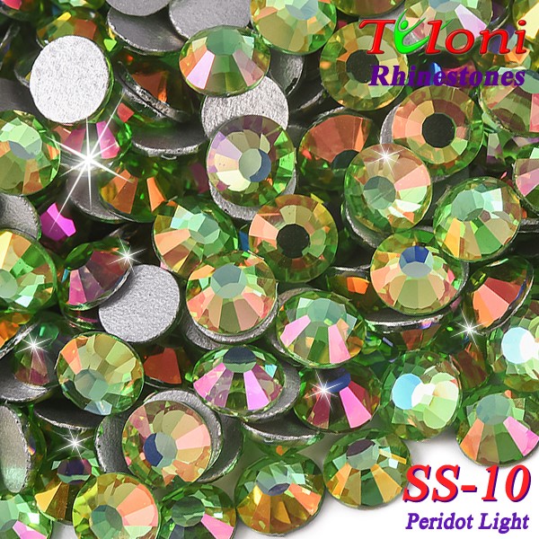 Стразы Tuloni SS10 col. Peridot Light 1440 mod. Basic HotFix