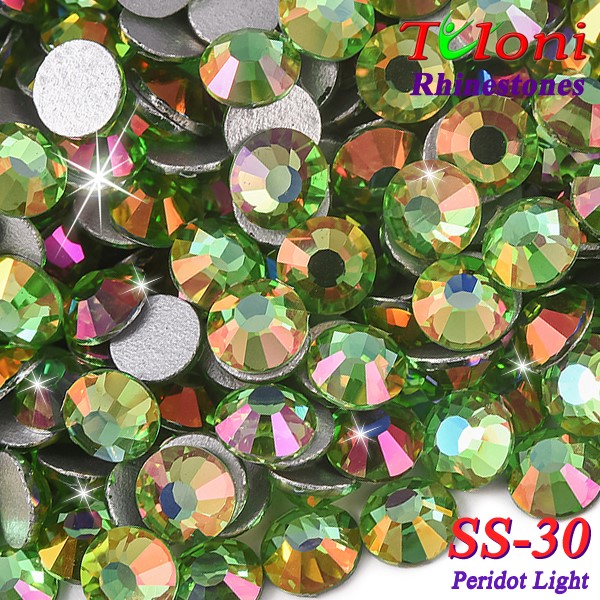 Rhinestones Tuloni SS30 col. Peridot Light 288 pcs mod. Basic HotFix